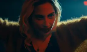 Lady Gaga com Lee em Joker: Folie à Deux - Imagem: Reprodução