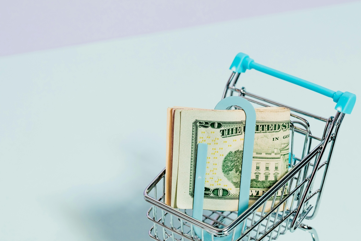 Cashback vira padrão em marketplaces bancários