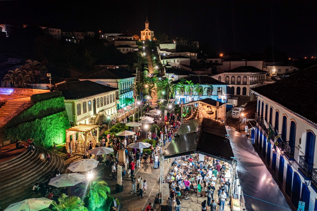 Festival Fartura Dona Lucinha celebra a gastronomia mineira em Serro (MG)