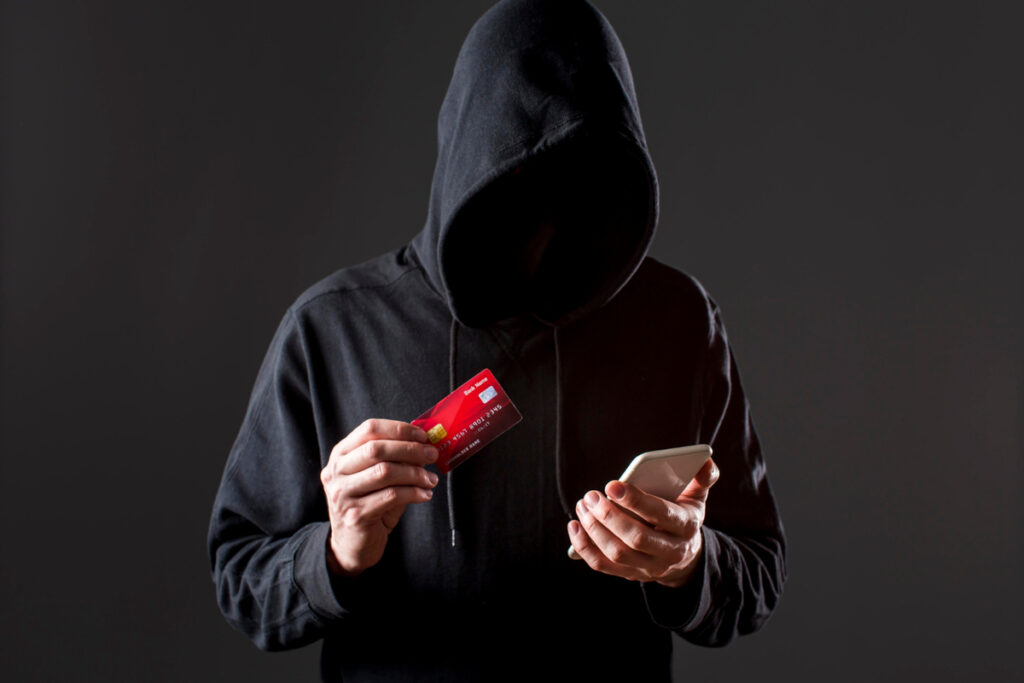 Fraudes digitais ligam alerta na hora da compra de ingresso