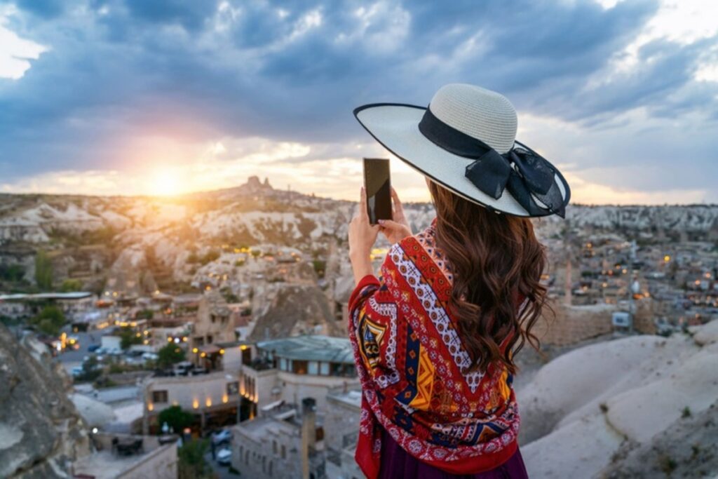 Grécia se destaca como destino seguro para mulheres turistas