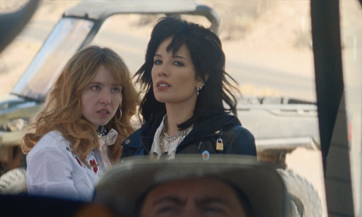Sydney Sweeney & Halsey - Imagem: Divulgação