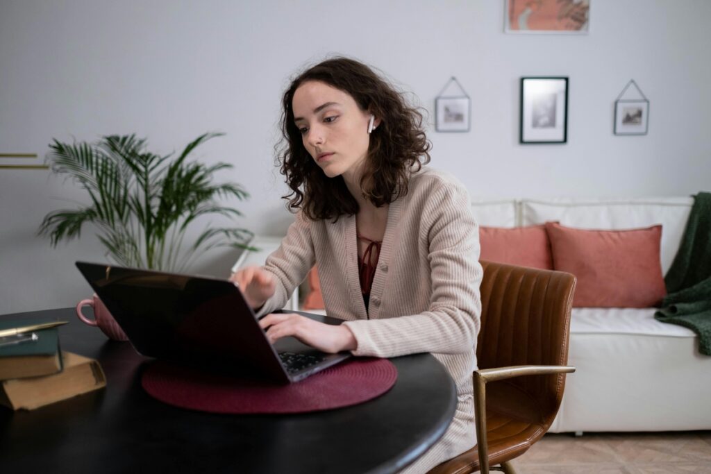 Corpora lança integração com Receita Saúde para psicólogos