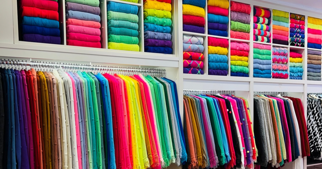 Marca investe em tricot versátil e contemporâneo