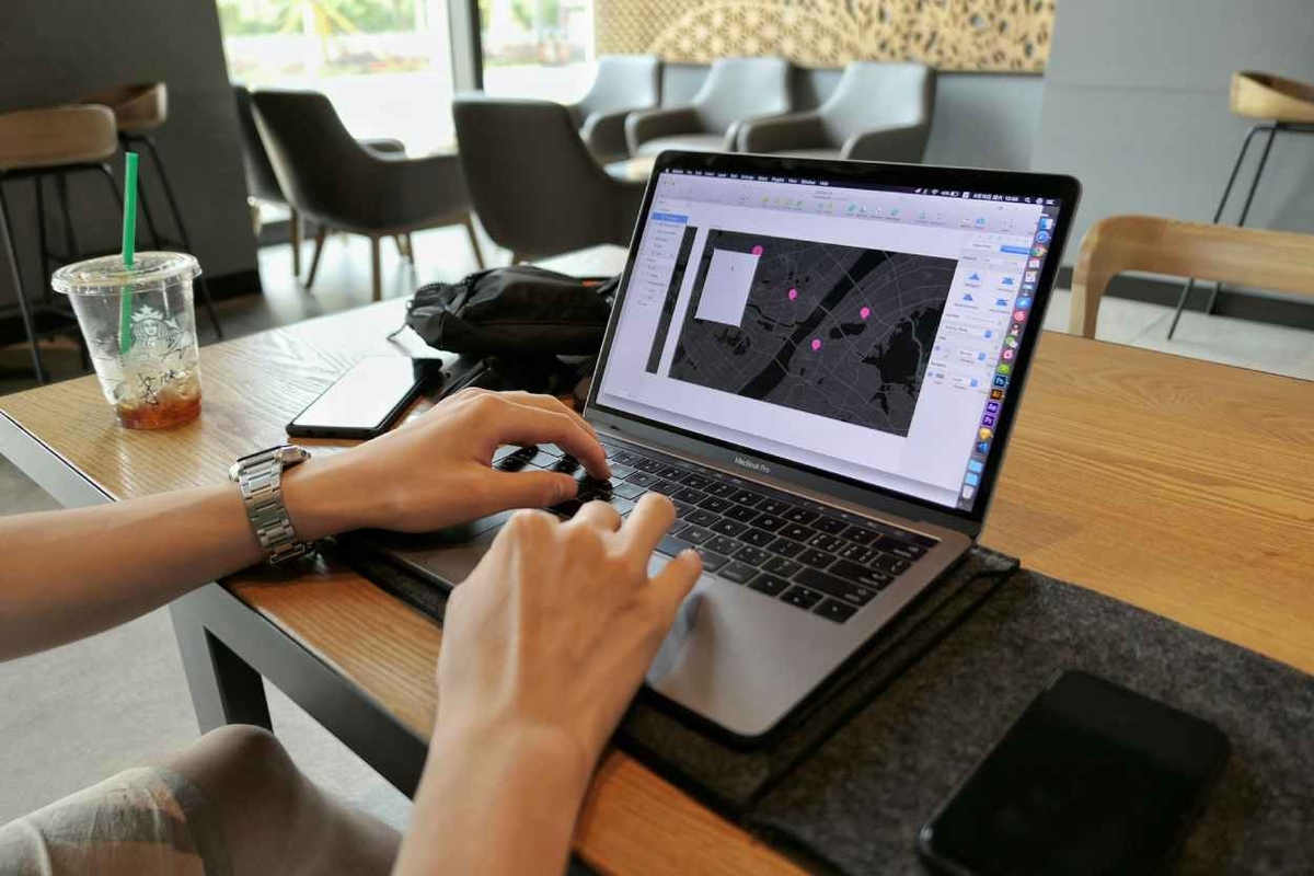 Pesquisa analisa os desafios do trabalho remoto no Brasil