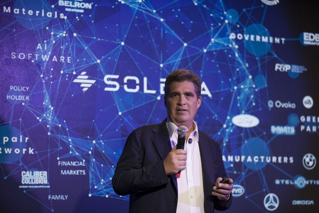 Solera apresenta ferramenta de IA ao mercado segurador